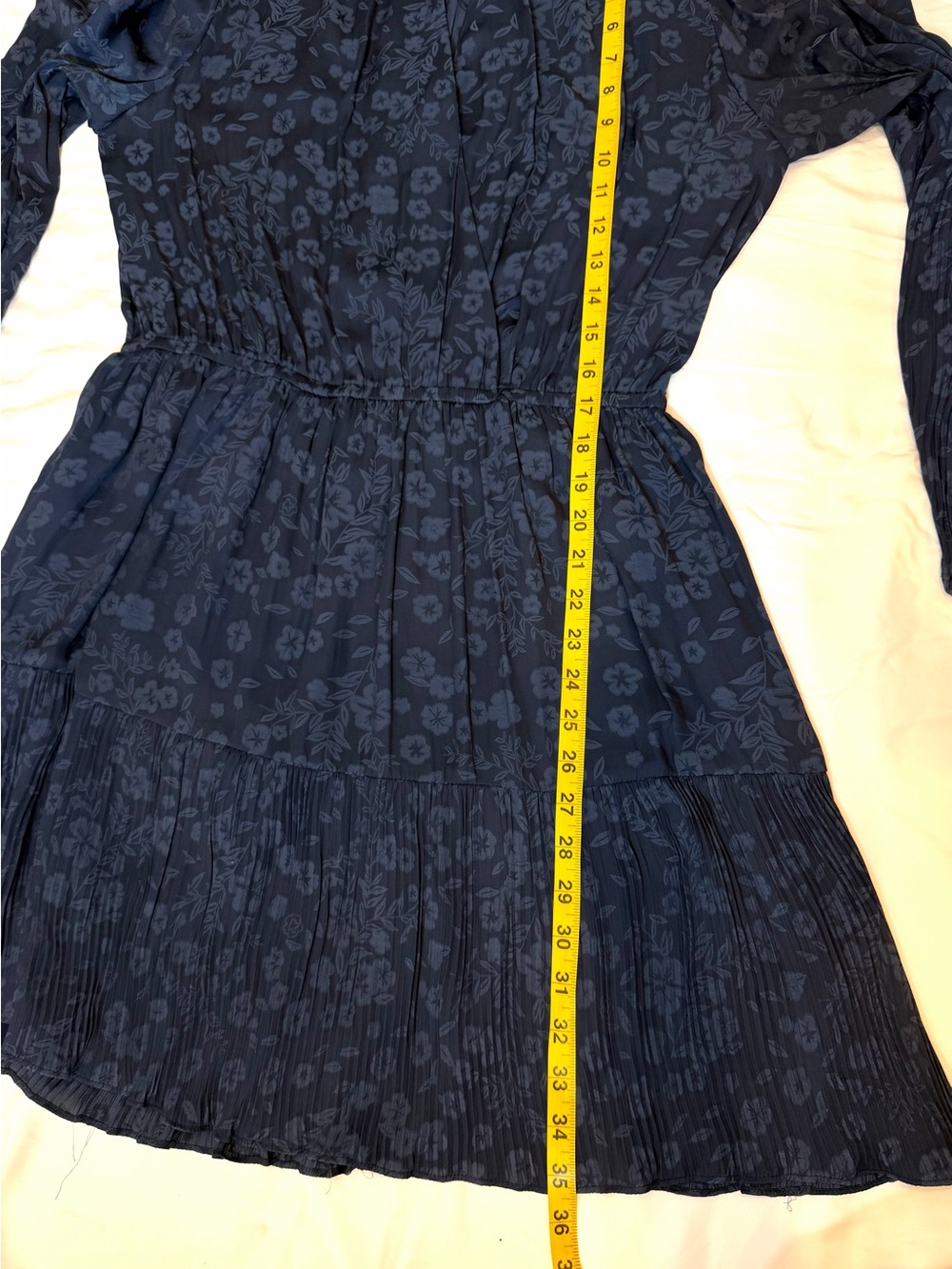 Current Air Blue Floral Pleated V-Neck Smocked Dress Size L - Picture 9 of 11